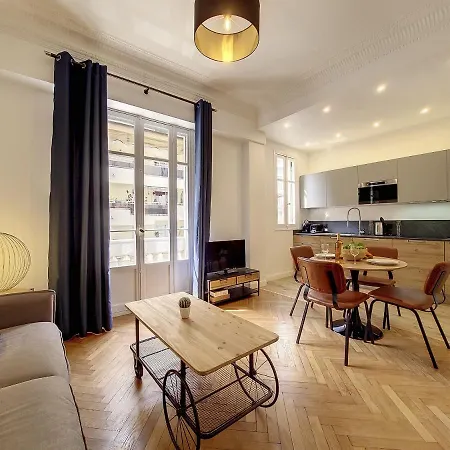 Nestor&jeeves - Le Nicois -